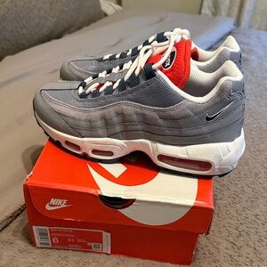 Nike Air Max 95 Gray and Red Shoes